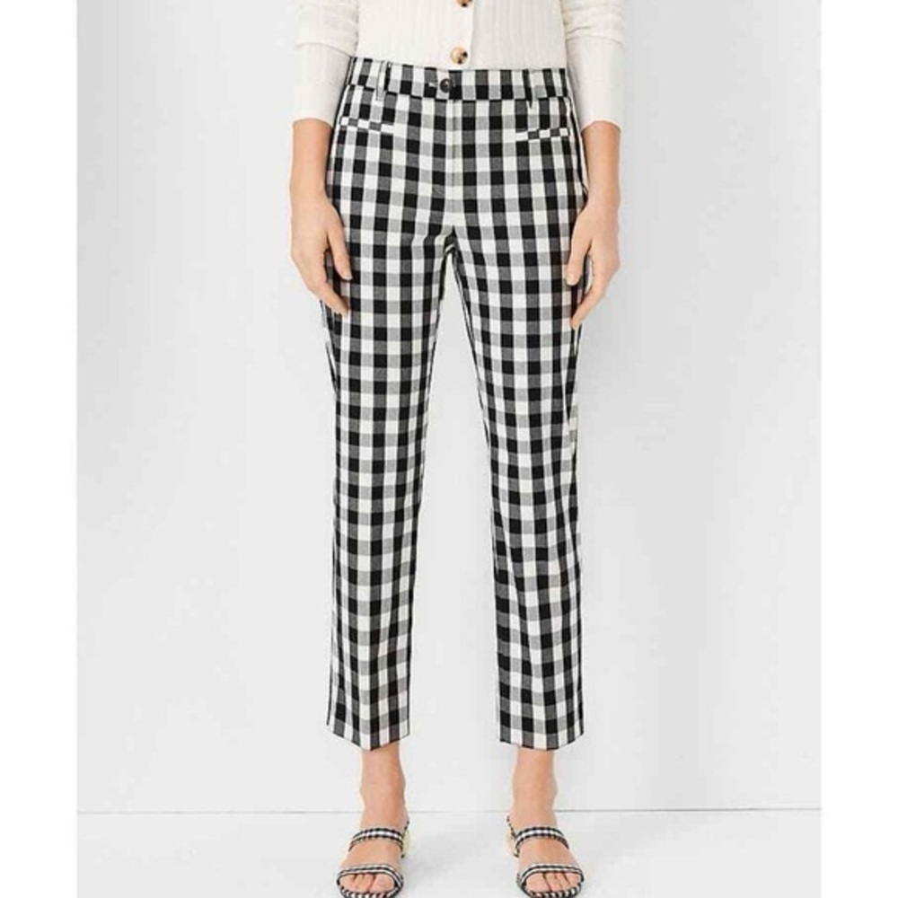 Ann Taylor Black and White Plaid Cropped Pants